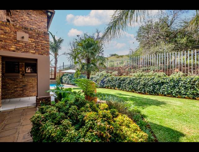 3 BEDROOM CLUSTER FOR SALE IN MEYERSDAL